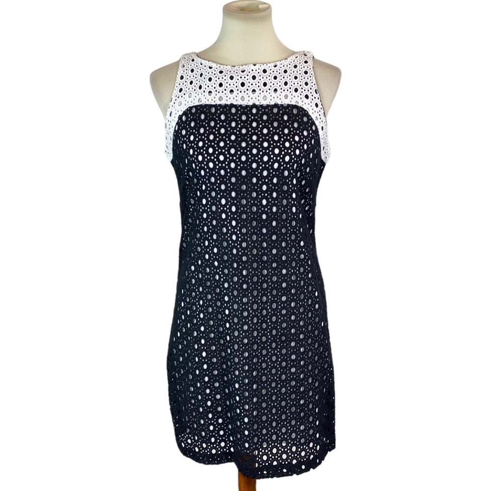 Woman’s Ruby Rd sleeveless black and white dress size 6